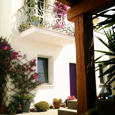 B&B Domus De Janas