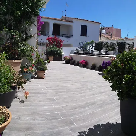 Frühstückspension Domus De Janas Santa Teresa Gallura