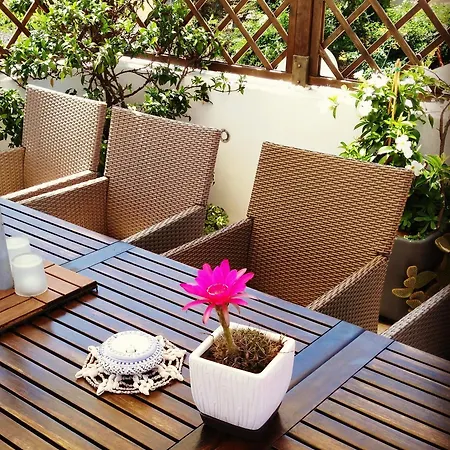 B&B Domus De Janas 4*