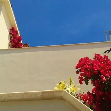 Domus De Janas 4*