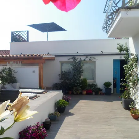 Domus De Janas Panzió