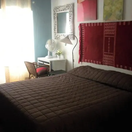 Bed & Breakfast Domus De Janas *