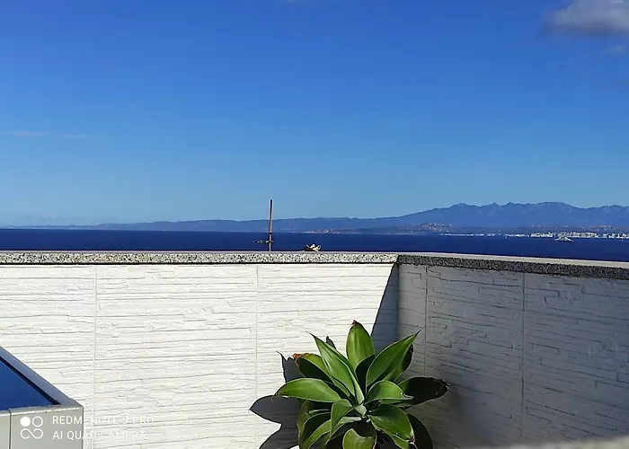 Domus De Janas Nocleg ze śniadaniem Santa Teresa Gallura